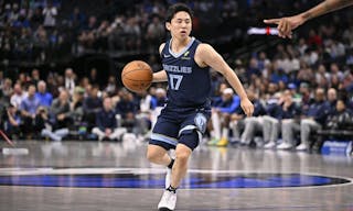 现在无球